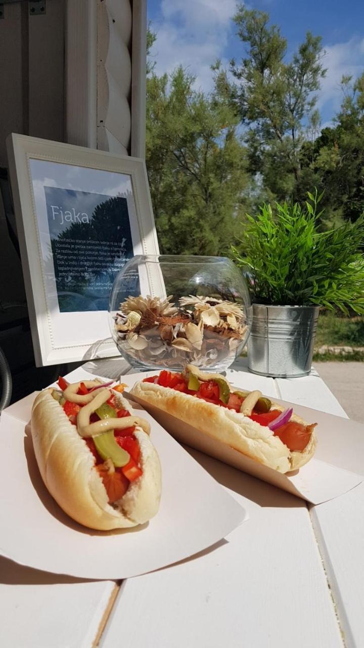 Studio Holiday Adriatic Pag Town Zewnętrze zdjęcie